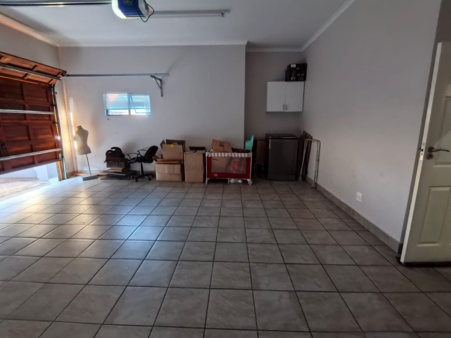 3 Bedroom Property for Sale in Wild Olive Estate Free State